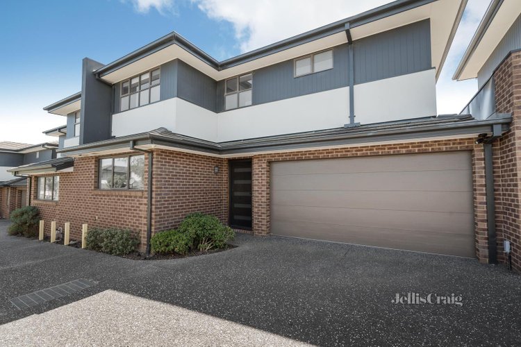 3 22 Adrienne Crescent Mount Waverley 3149