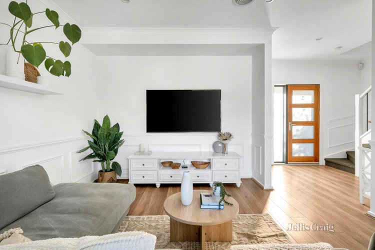 3 22 Kitchener Road Pascoe Vale 3044