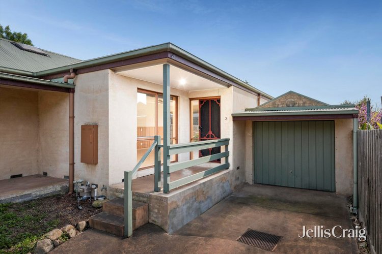 3 22 McComb Street Lilydale 3140