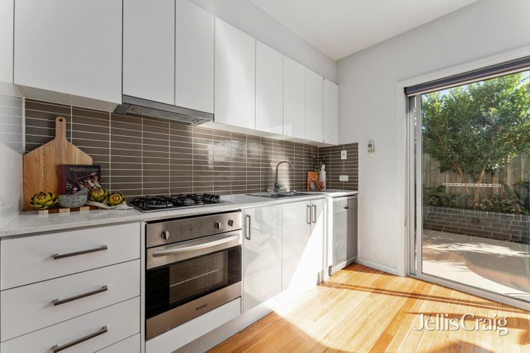 3/22 Sefton Street Pascoe Vale 3044