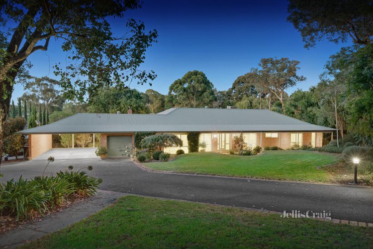 3 23 Brysons Road Warranwood 3134