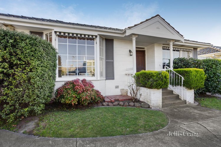 3 23 Hazel Street Camberwell 3124