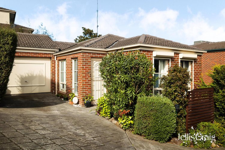 3 23 Hender Street Doncaster 3108
