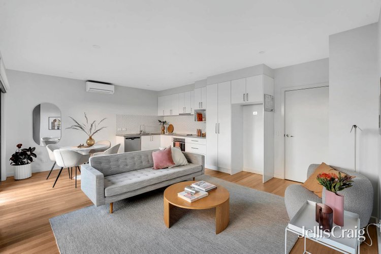 3 23 Irvine Crescent Brunswick West 3055