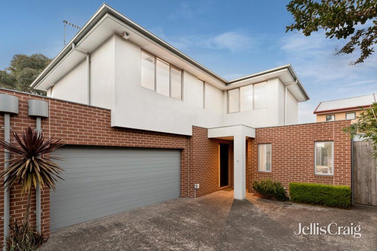 3 24 Jean Street Cheltenham 3192