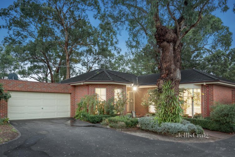 3 25-27 Livingstone Road Eltham 3095