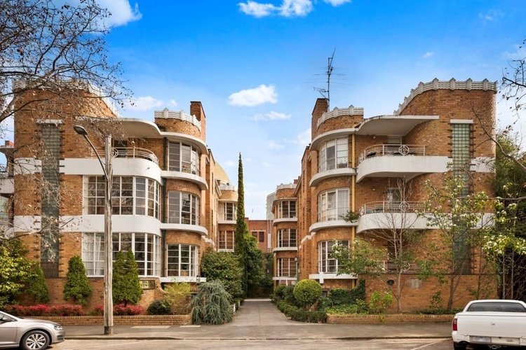 3/25 Adams Street South Yarra 3141