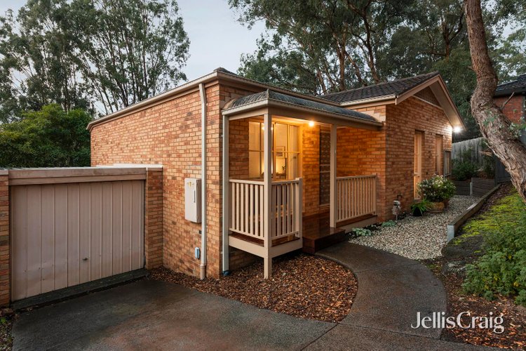 3 26 Bible Street Eltham 3095