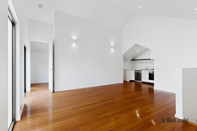 3/260 Barkly Street St Kilda 3182