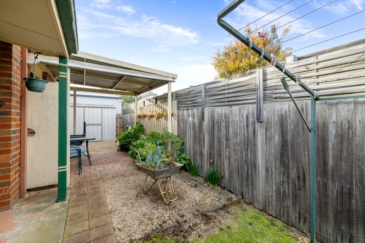 3/27 Pearson Street, Bairnsdale