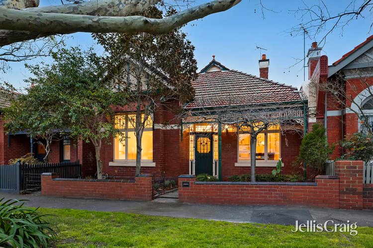 327 Richardson Street Middle Park 3206