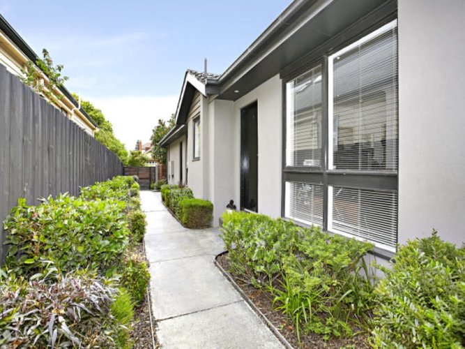 3/28 Daly Street  Brunswick West 3055