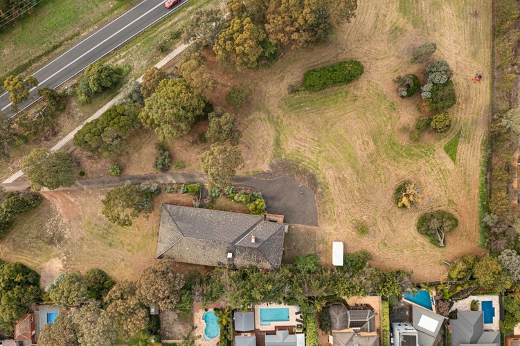 328 Diamond Creek Road Diamond Creek 3089