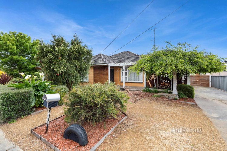 328 Forest Street Wendouree 3355