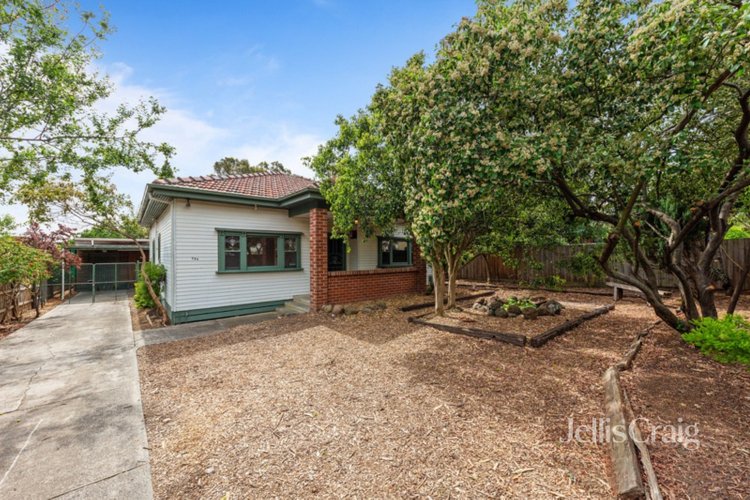 329 Waterdale Road Bellfield 3081