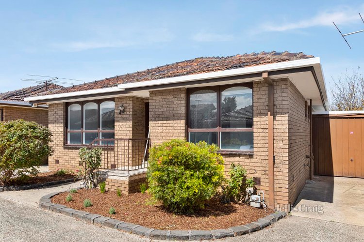 3 293 Cumberland Road Pascoe Vale 3044