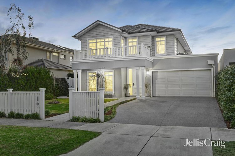 33 Bourneville Avenue Brighton East 3187