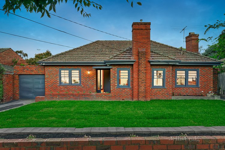 33 Cairnes Crescent Malvern East 3145