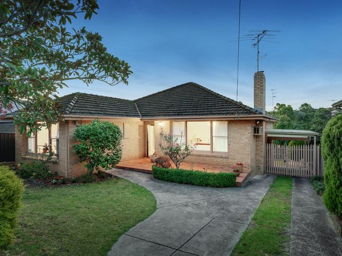 33 Cuthbert Street Bulleen 3105