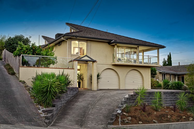 33 Fyfe Drive Templestowe Lower 3107