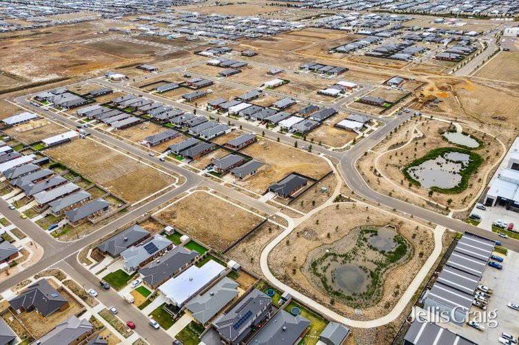 33 Gellibrand Road  Winter Valley 3358