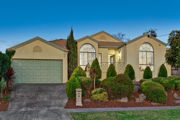 33 Graham Street Surrey Hills 3127