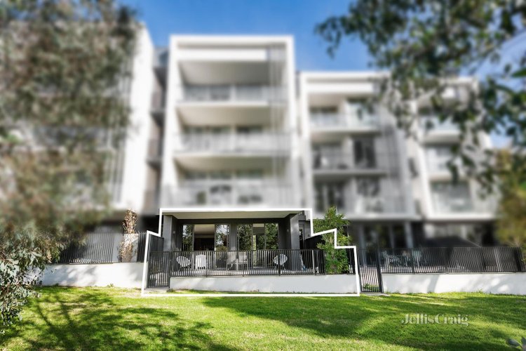3 3 Grosvenor Street Doncaster 3108