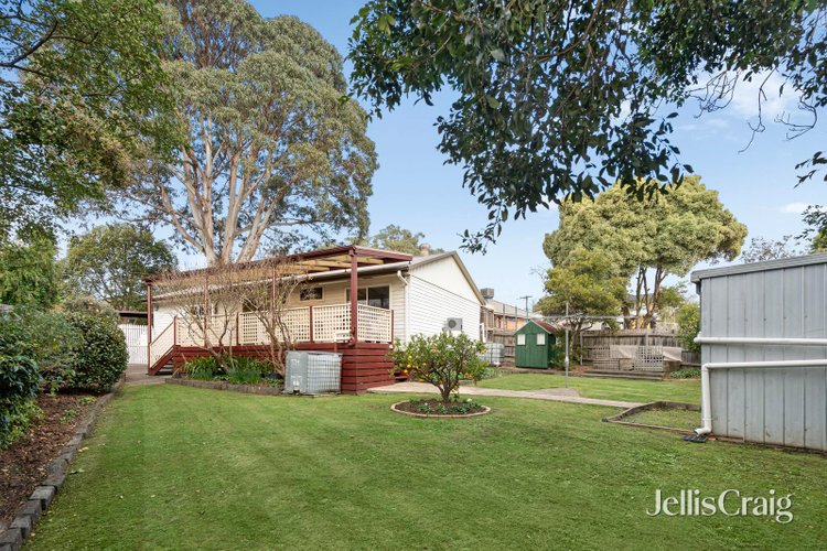 33 Kemps Street Ringwood East 3135