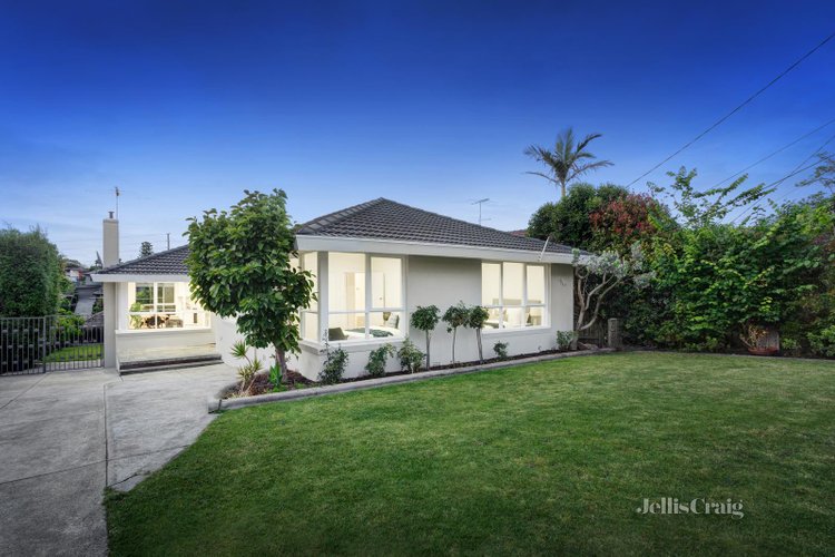33 Marilyn Street Doncaster 3108