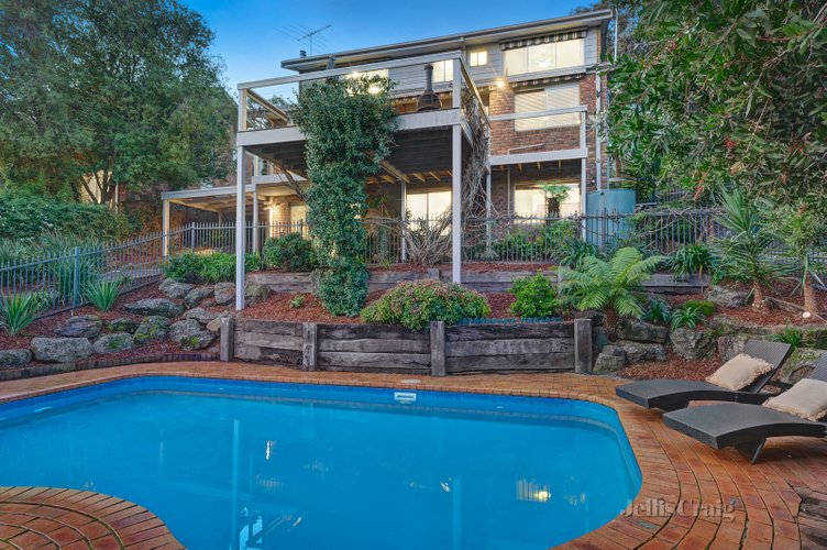 33 Maroong Drive Research 3095
