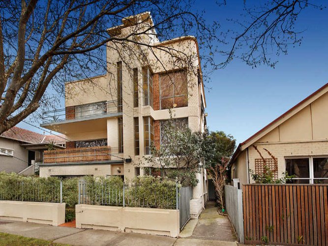 3 3 Meredith Street Elwood 3184