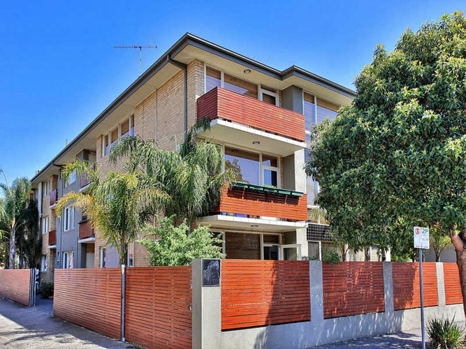 3 3 Milton Street Elwood 3184