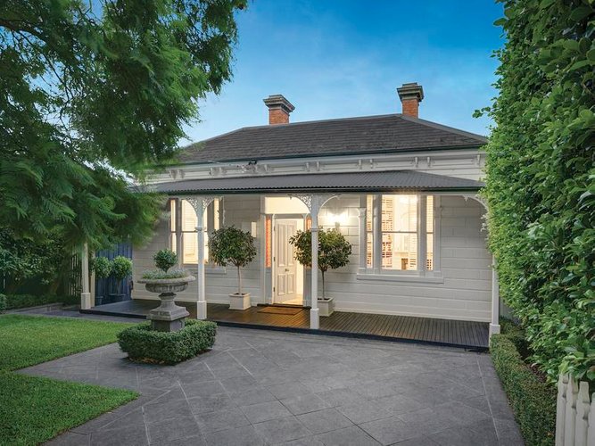 33 Moorhouse Street Camberwell 3124