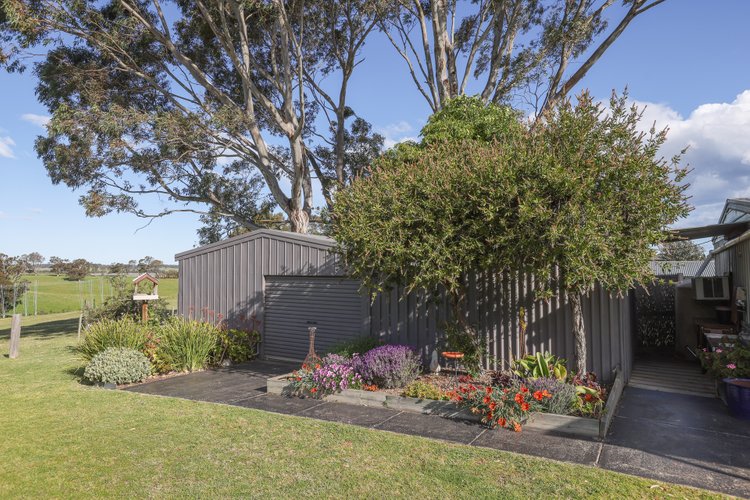 33 Punt Road, Johnsonville