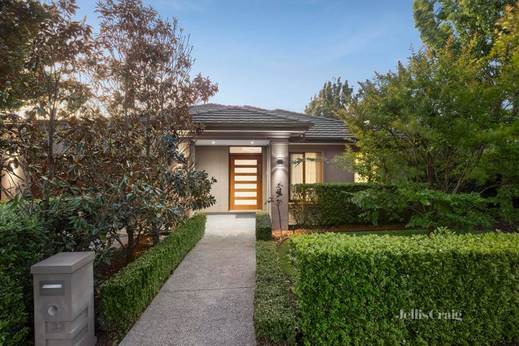 33 Robert Street Bulleen 3105