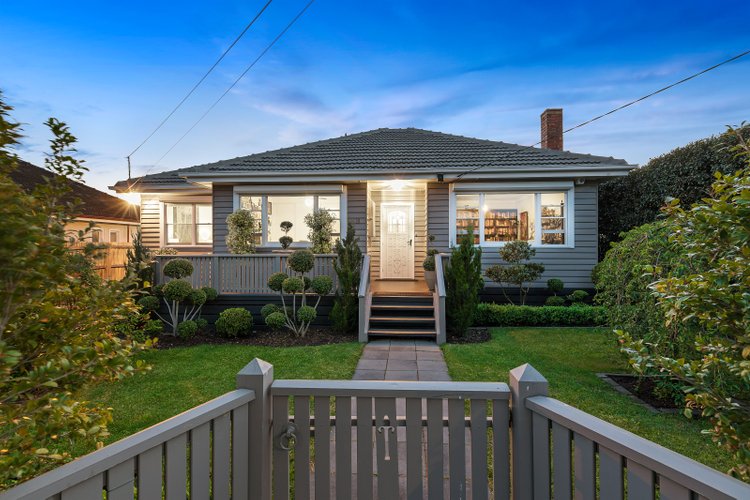 33 Seaview Crescent Mulgrave 3170