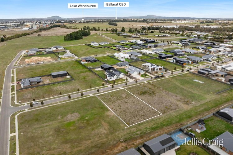 33 Spearwood Road Cardigan 3352