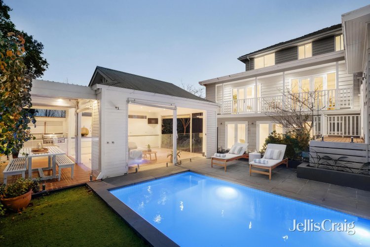 33 Sweyn Street Balwyn North 3104