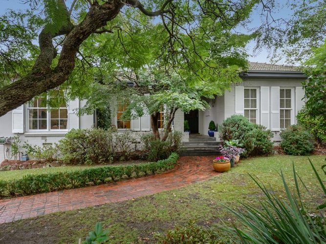 33 The Boulevard Balwyn North 3104