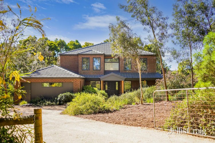 33 Tweddle Lane Woodend 3442