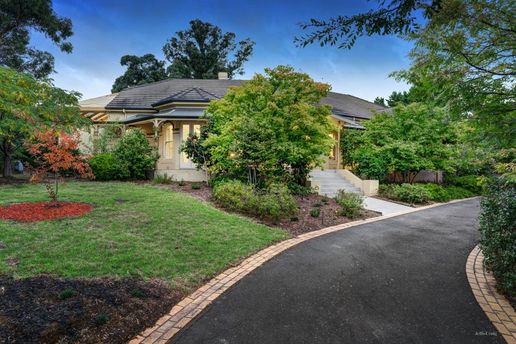 33 Websters Road Templestowe 3106