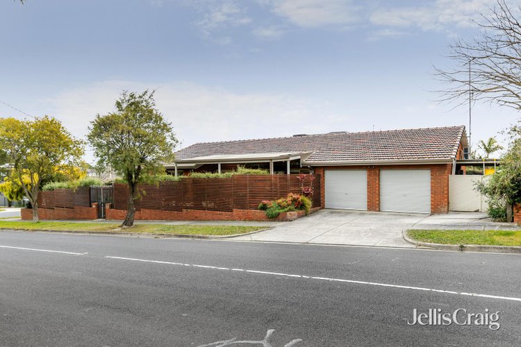 33 Wilga Street Mount Waverley 3149