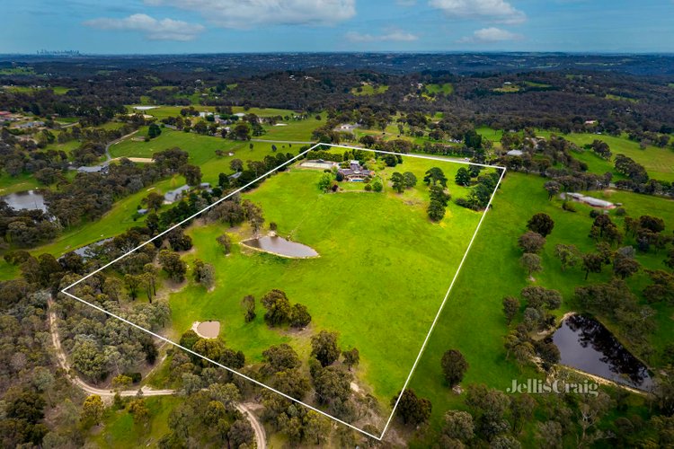 330 Kangaroo Ground-St Andrews Road Panton Hill 3759