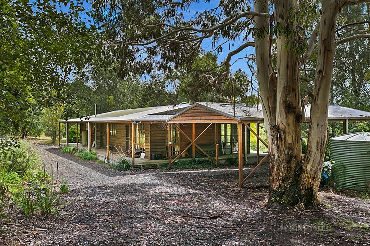 330 Kearneys Road Lyonville 3461