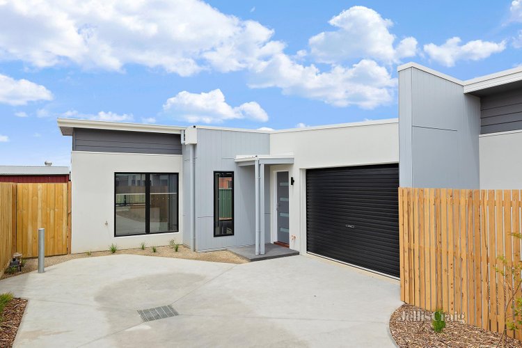 3 307 Albert Street Sebastopol 3356