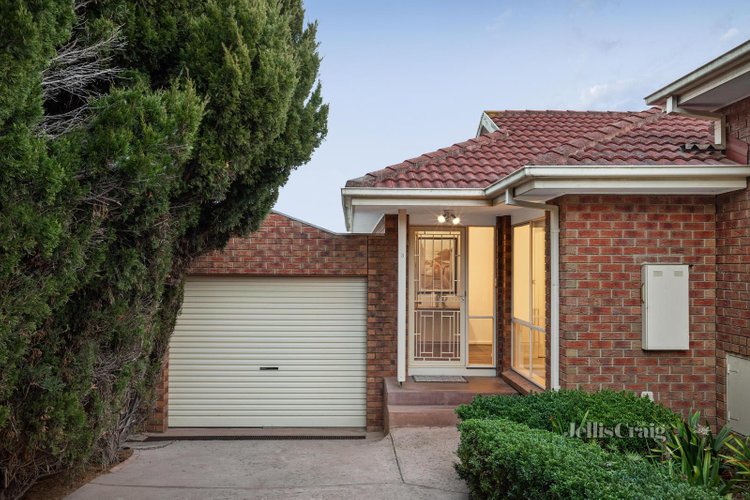 3 31 Williams Road Briar Hill 3088
