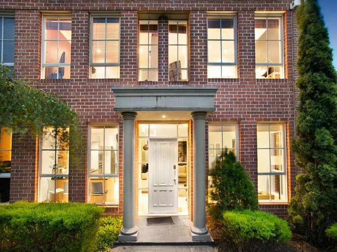 3 310 Cotham Road Kew 3101