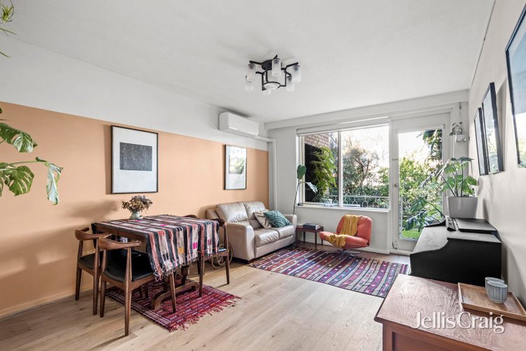 33 2 Centennial Avenue Brunswick West 3055