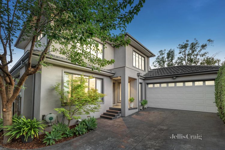 3 322 Cotham Road Kew 3101