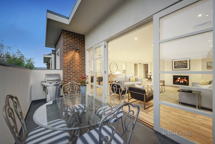 3/324 Glenferrie Road Malvern 3144